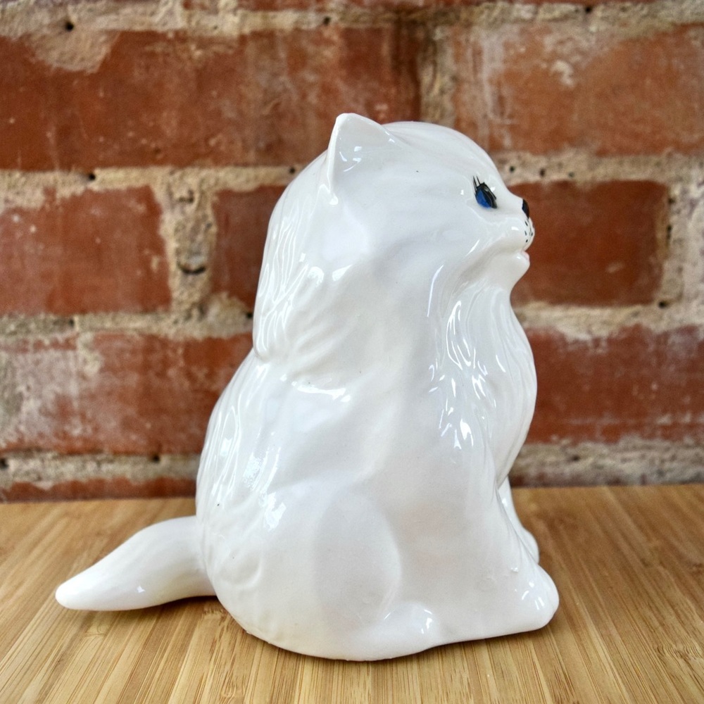 Hand Painted Pretty Ceramic Kitty Figurine Vintage Cat Art Collectible Cute - Picture 7 of 13